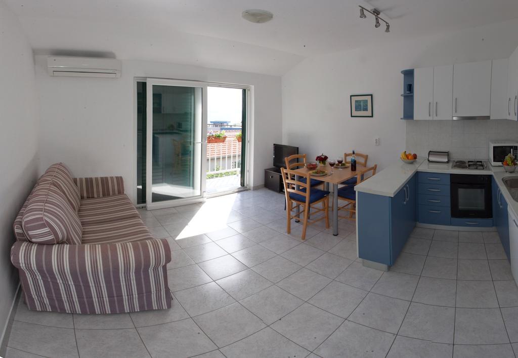 Apartment Firule Sandy Beach Split Ngoại thất bức ảnh