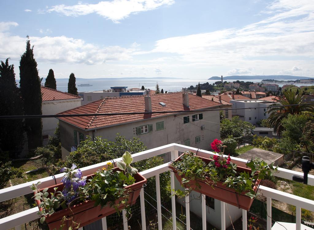 Apartment Firule Sandy Beach Split Ngoại thất bức ảnh
