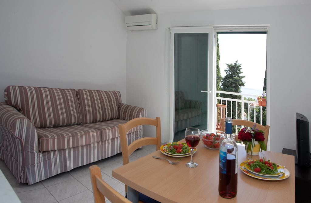Apartment Firule Sandy Beach Split Ngoại thất bức ảnh